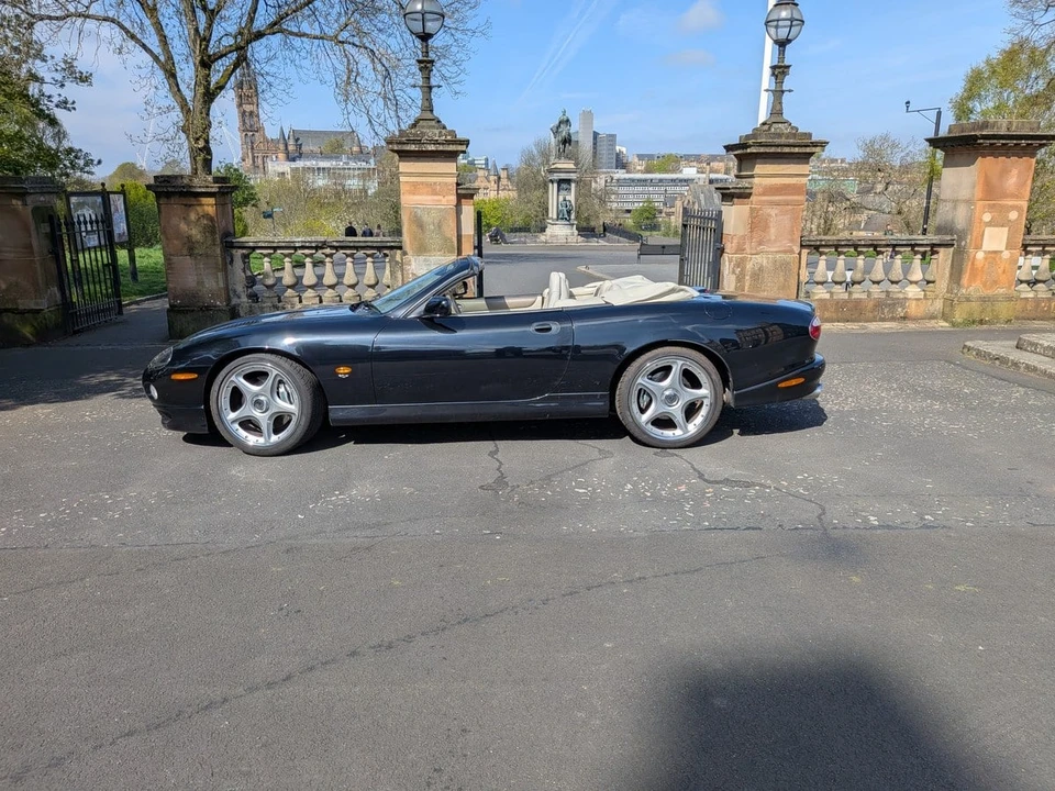 2003 Jaguar X100 XKR - Image 2 of 31