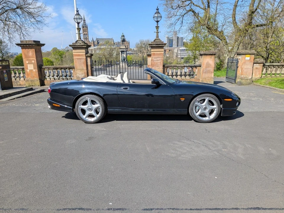 2003 Jaguar X100 XKR - Image 22 of 31