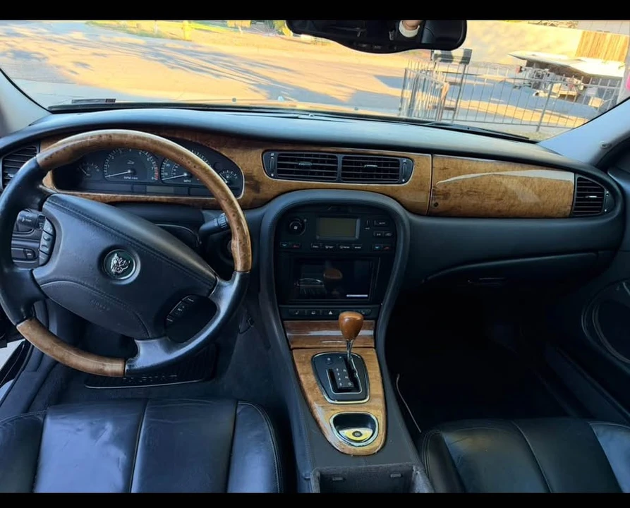 2003 Jaguar S-Type 2nd Gen - Image 7 of 13