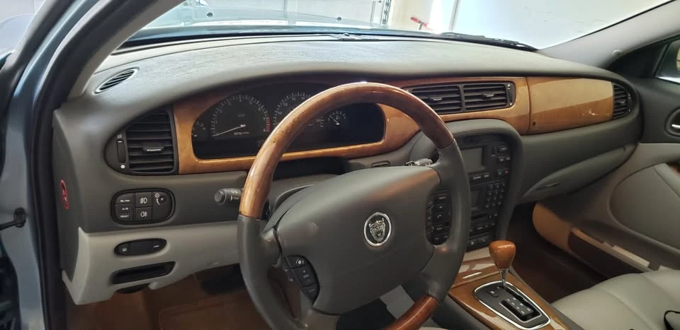 2003 Jaguar S-Type 2nd Gen - Image 6 of 11