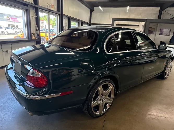 2003 Jaguar S-Type 2nd Gen - Image 5 of 17