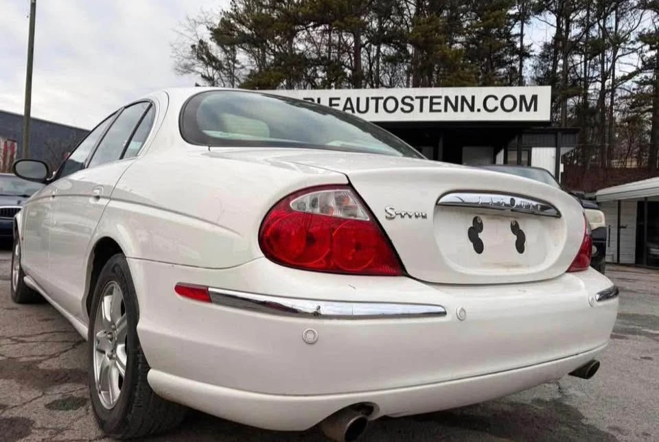 2003 Jaguar S-Type 2nd Gen - Image 6 of 7