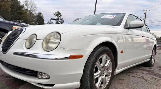 2003 Jaguar S-TYPE V6 Sedan 4D