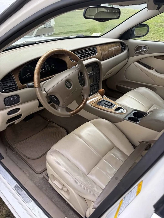 2003 Jaguar S-Type 2nd Gen - Image 4 of 6