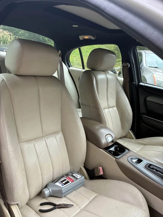 2003 Jaguar S-Type 2nd Gen - Image 10 of 16