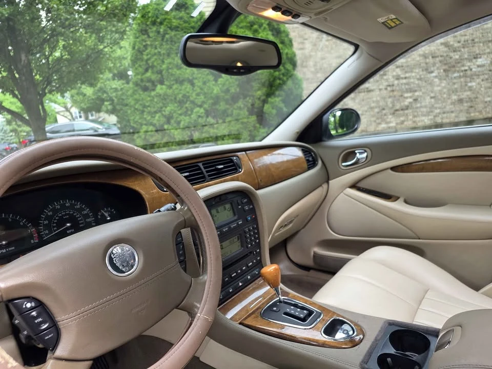 2003 Jaguar S-Type 2nd Gen - Image 10 of 16
