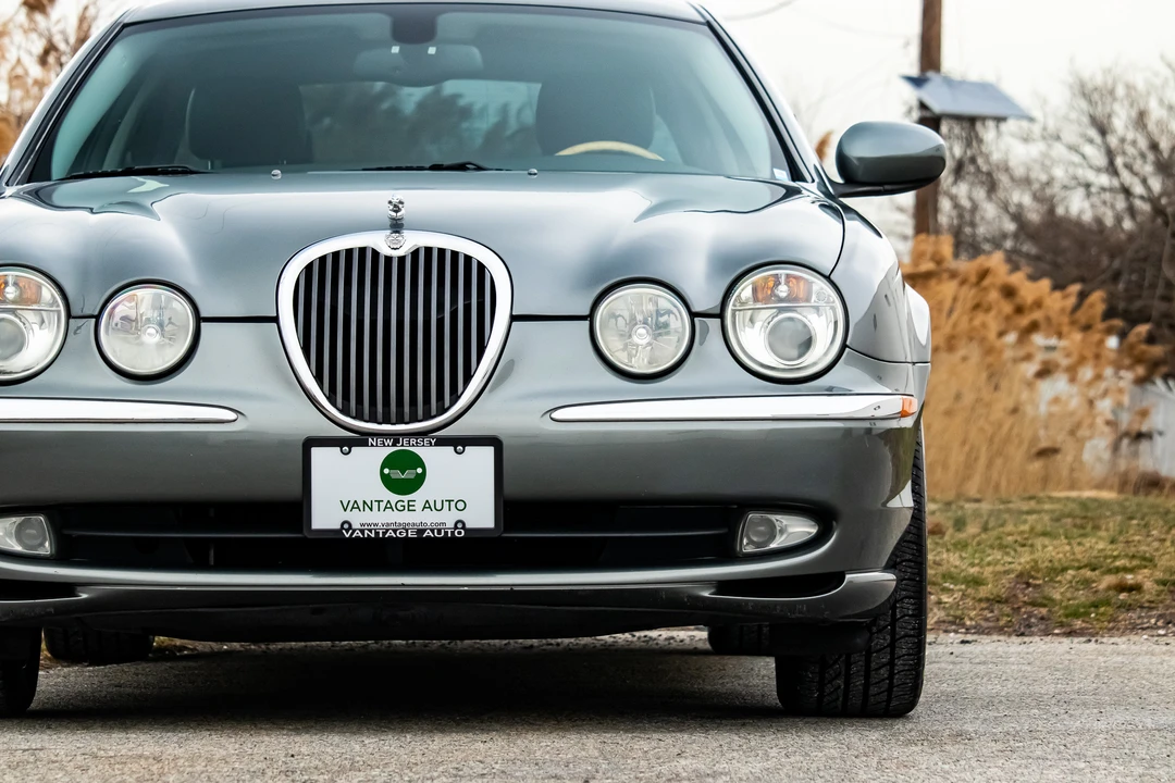 2003 Jaguar S-Type 2nd Gen - Image 23 of 31