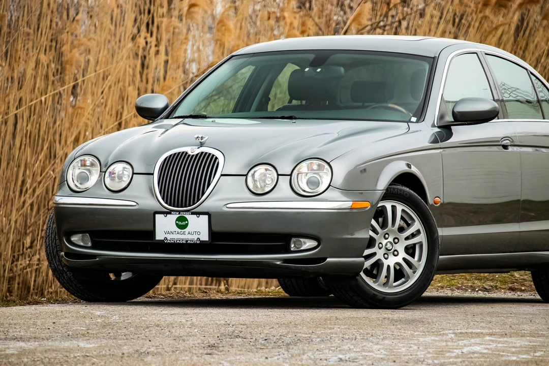 2003 Jaguar S-Type 2nd Gen - Image 25 of 31