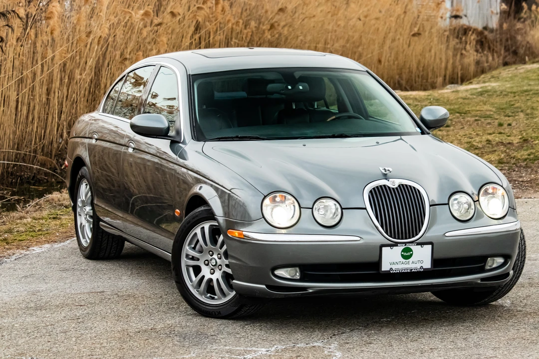 2003 Jaguar S-Type 2nd Gen - Image 17 of 31