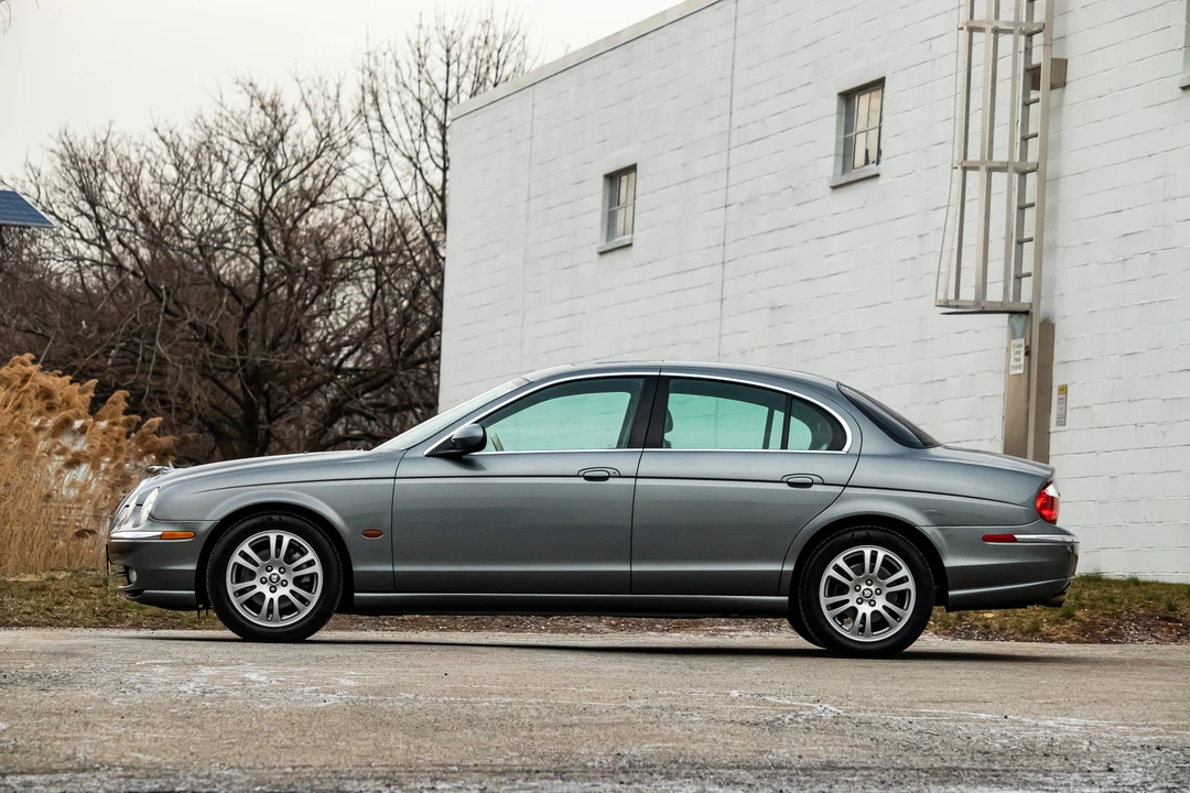 2003 Jaguar S-Type 2nd Gen - Image 8 of 31