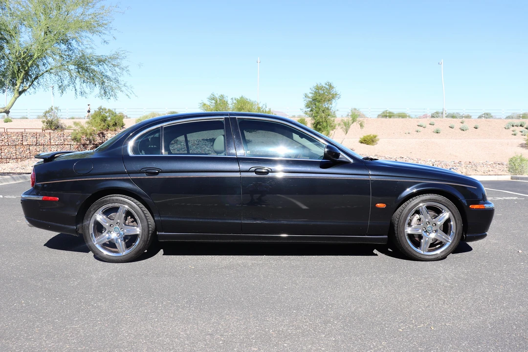 2003 Jaguar S-Type 2nd Gen - Image 19 of 21