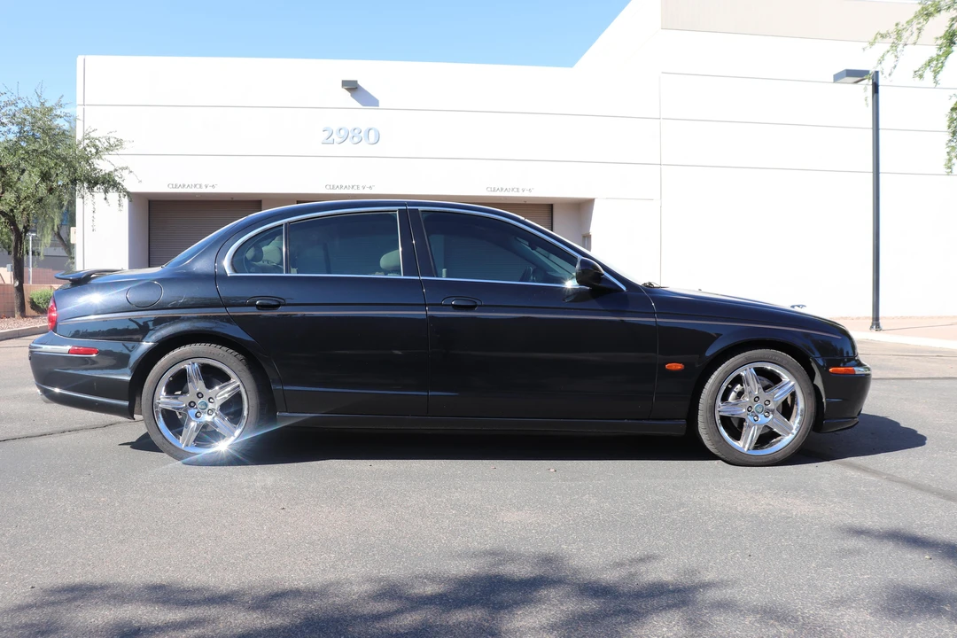 2003 Jaguar S-Type 2nd Gen - Image 9 of 21