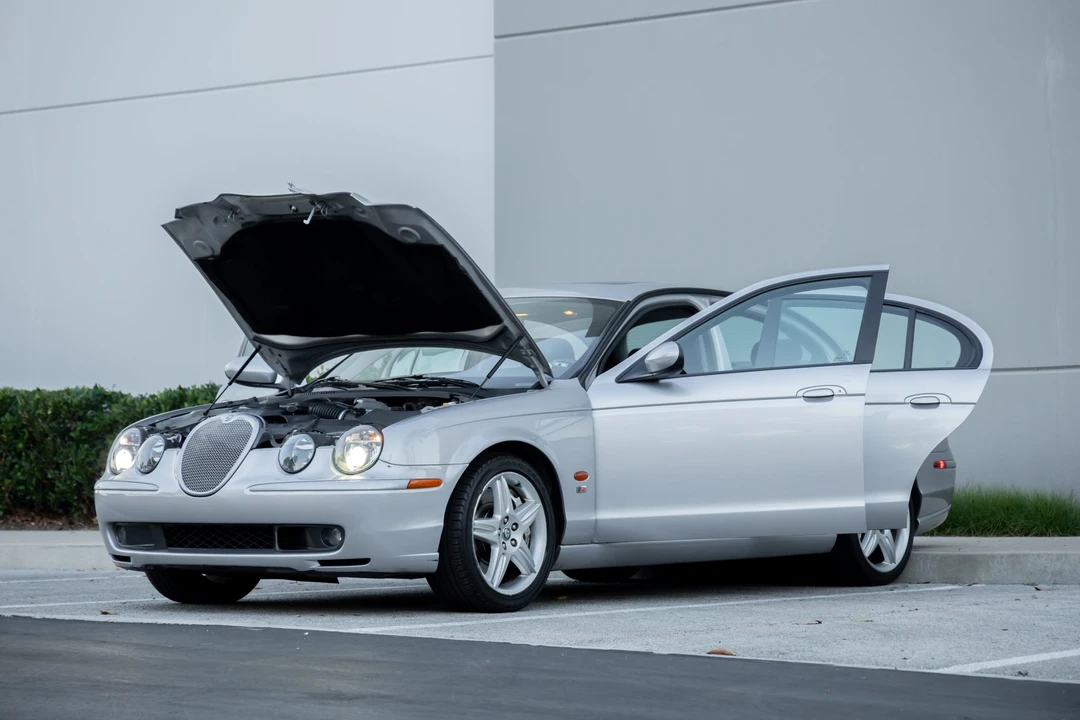 2003 Jaguar S-Type 2nd Gen - Image 22 of 31
