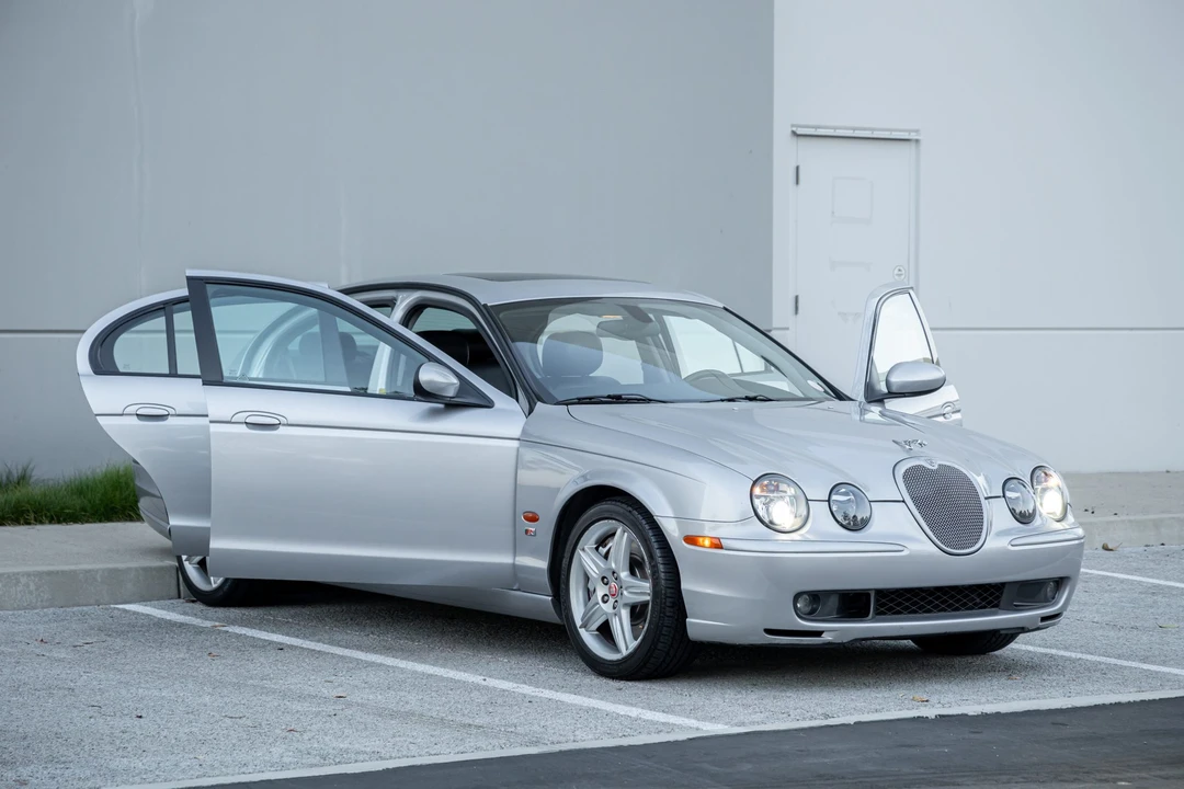 2003 Jaguar S-Type 2nd Gen - Image 24 of 31