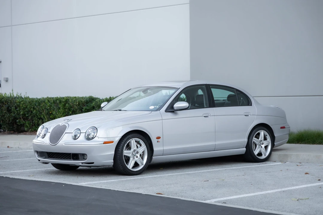 2003 Jaguar S-Type 2nd Gen - Image 2 of 31