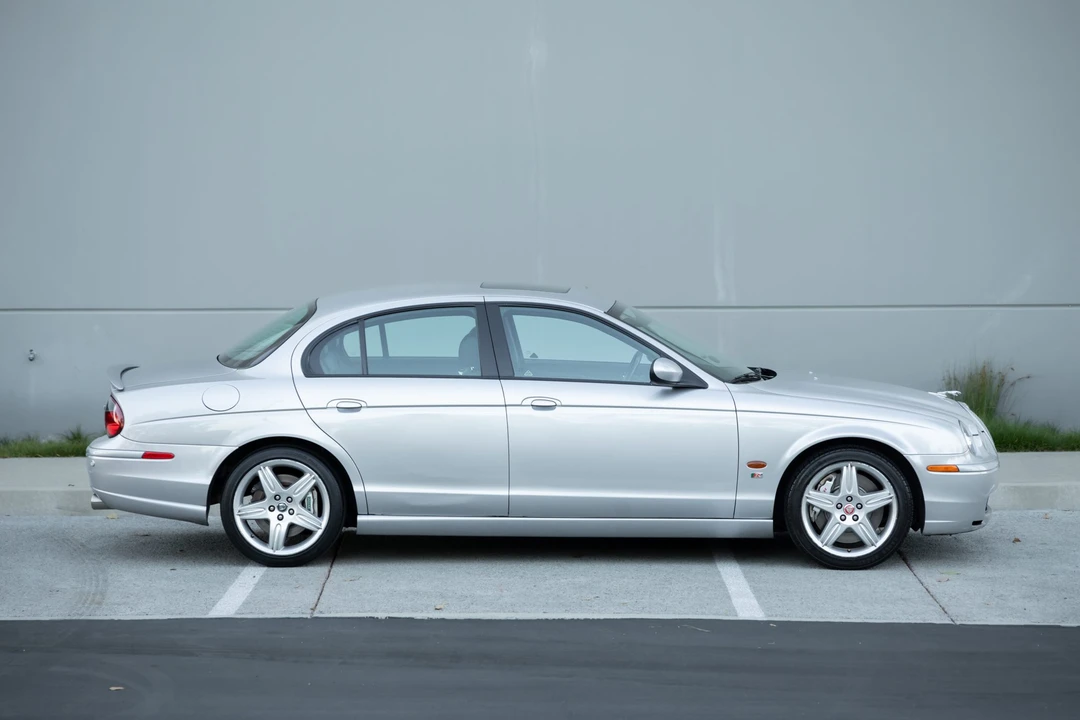 2003 Jaguar S-Type 2nd Gen - Image 10 of 31