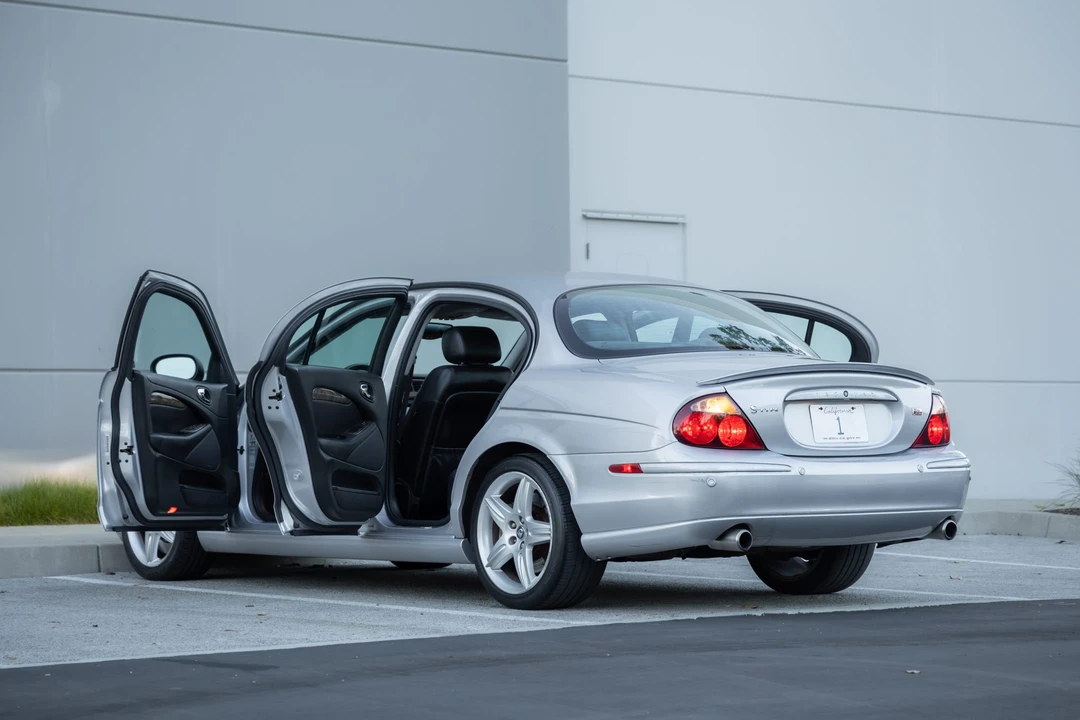 2003 Jaguar S-Type 2nd Gen - Image 29 of 31
