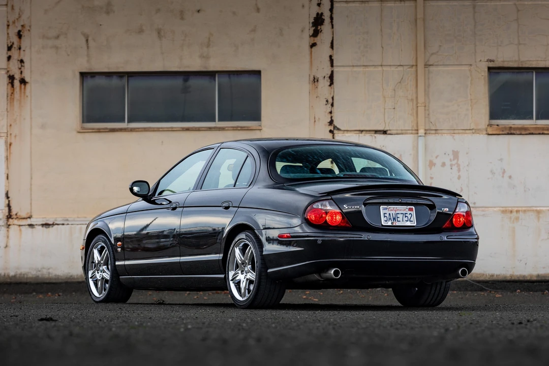 2003 Jaguar S-Type 2nd Gen - Image 21 of 31