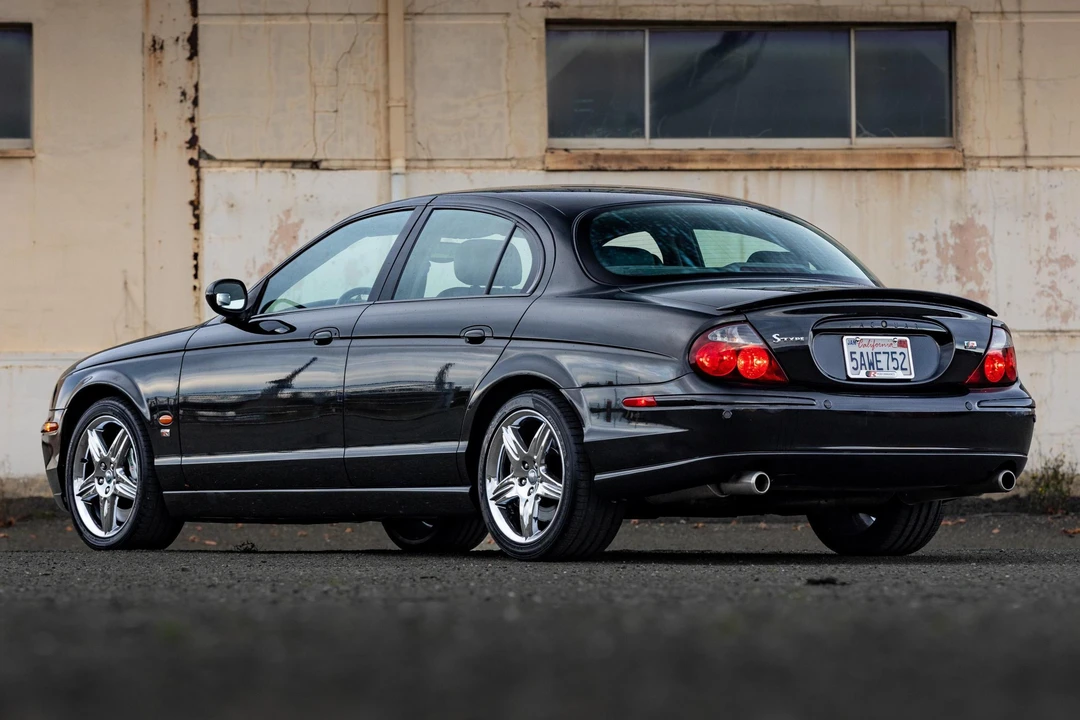 2003 Jaguar S-Type 2nd Gen - Image 4 of 31