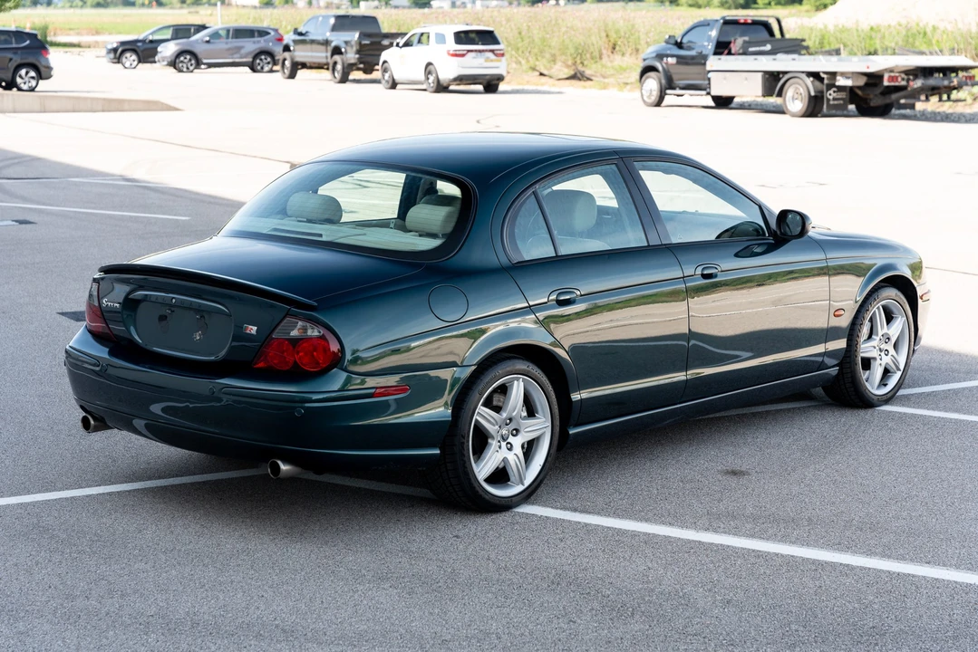 2003 Jaguar S-Type 2nd Gen - Image 16 of 31