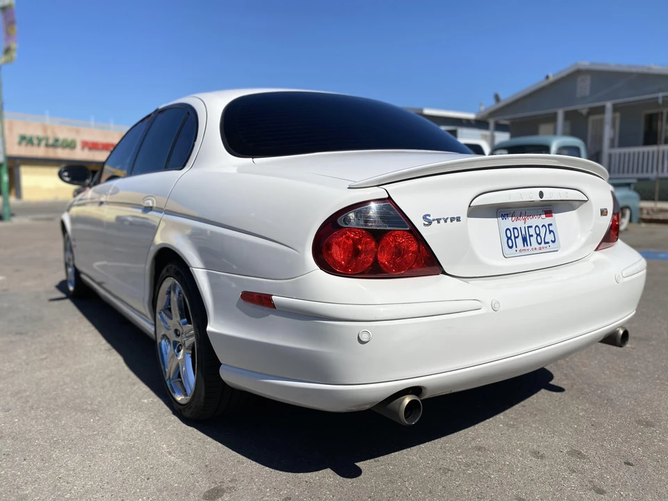 2003 Jaguar S-Type 2nd Gen - Image 13 of 31