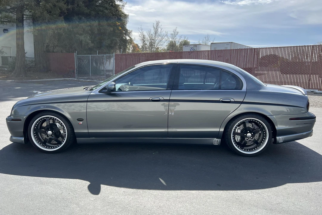 2003 Jaguar S-Type 2nd Gen - Image 3 of 31