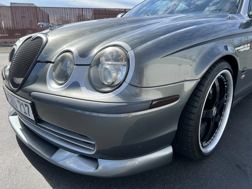 2003 Jaguar S-Type 2nd Gen - Image 28 of 31