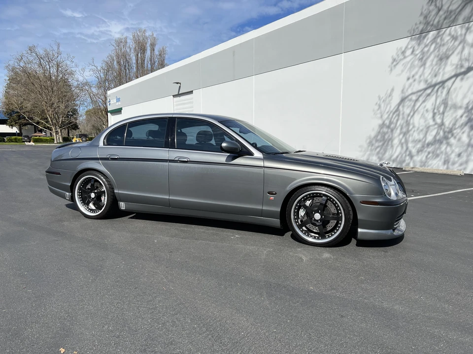 2003 Jaguar S-Type 2nd Gen - Image 19 of 31