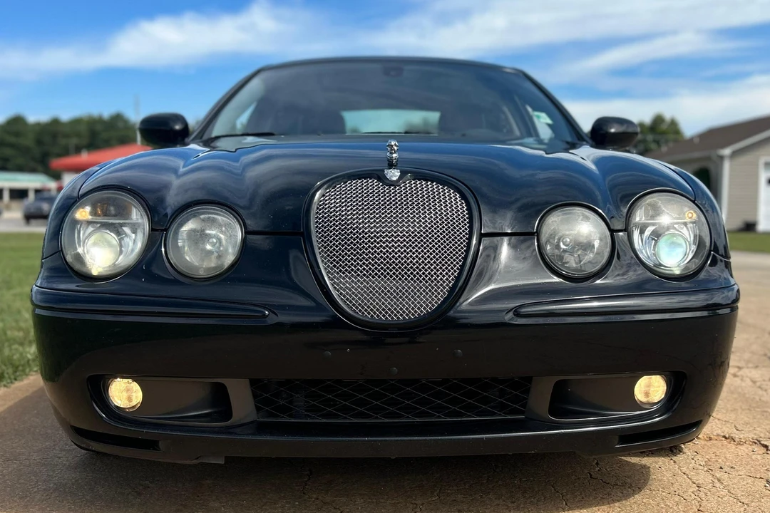 2003 Jaguar S-Type 2nd Gen - Image 2 of 31