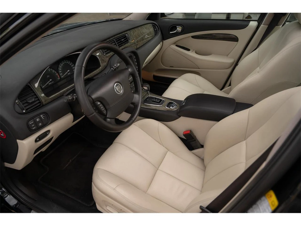 2003 Jaguar S-Type 2nd Gen - Image 6 of 9