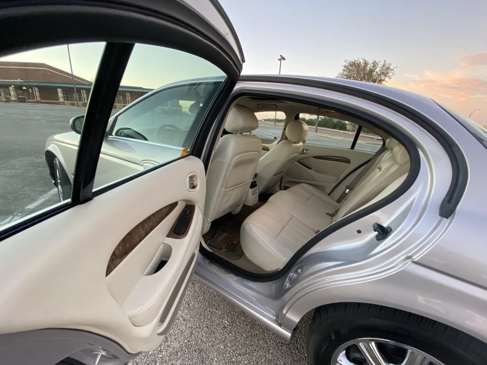 2003 Jaguar S-Type 2nd Gen - Image 10 of 21