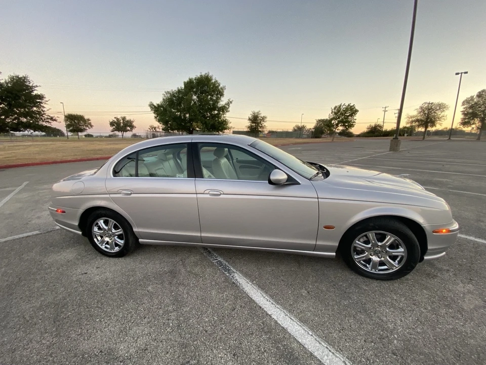 2003 Jaguar S-Type 2nd Gen - Image 5 of 21