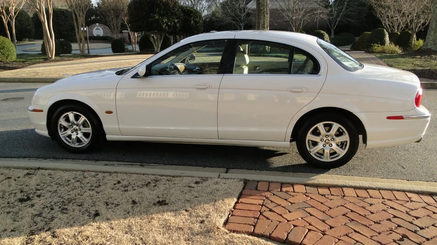 2003 Jaguar S-Type 2nd Gen - Image 2 of 8