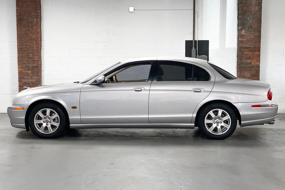 2003 Jaguar S-Type 2nd Gen - Image 3 of 31
