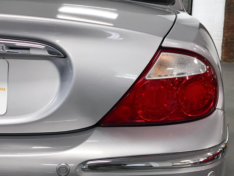 2003 Jaguar S-Type 2nd Gen - Image 29 of 31