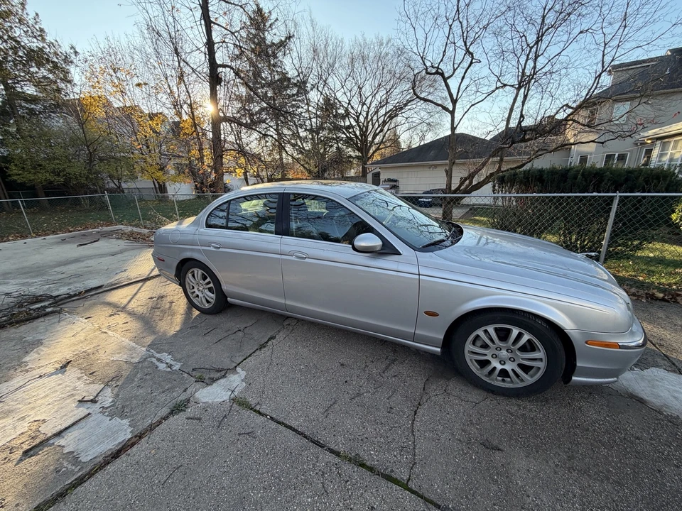 2003 Jaguar S-Type 2nd Gen - Image 2 of 7