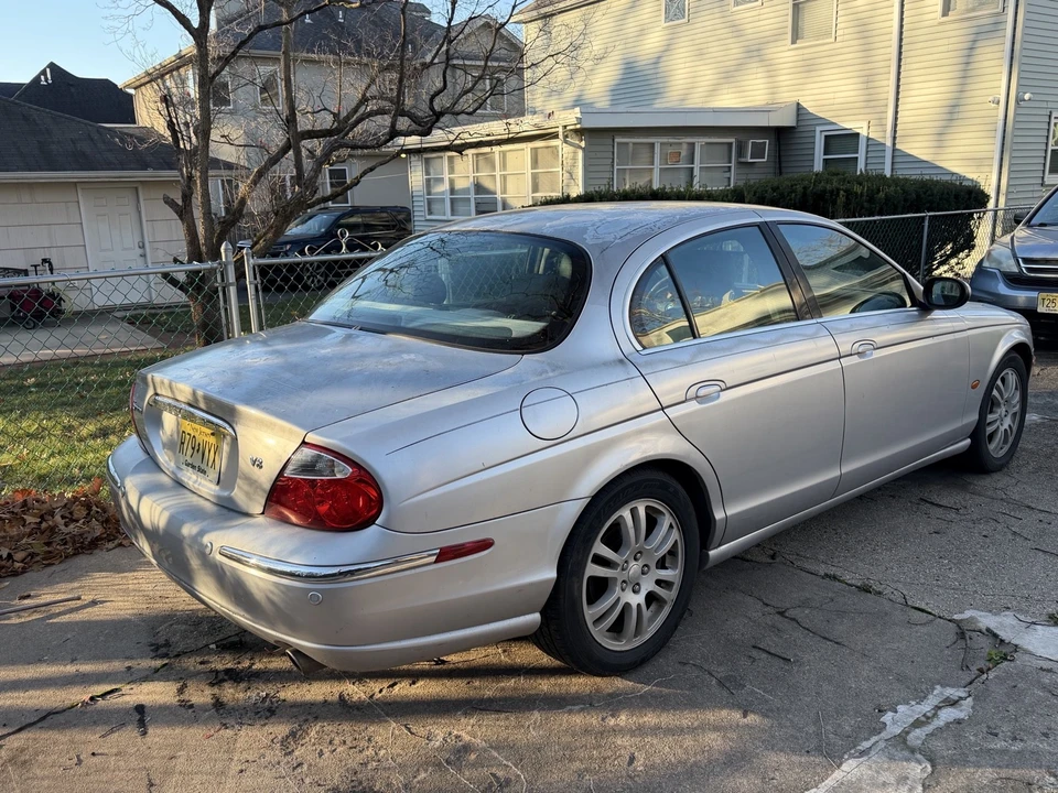 2003 Jaguar S-Type 2nd Gen - Image 3 of 7