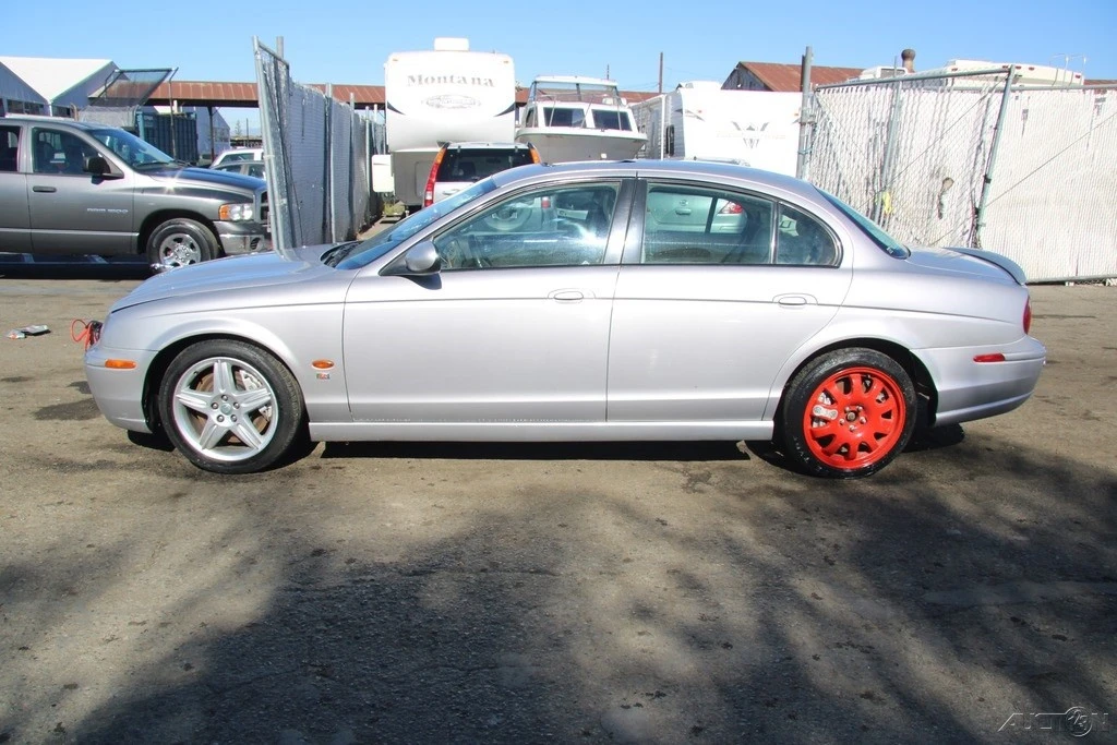 2003 Jaguar S-Type 2nd Gen - Image 3 of 21