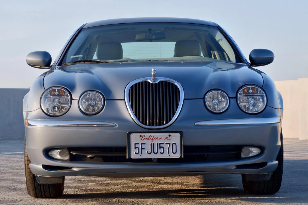 2003 Jaguar S-Type 2nd Gen - Image 2 of 5