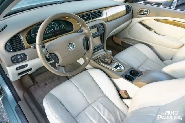 2003 Jaguar S-Type 2nd Gen - Image 13 of 26