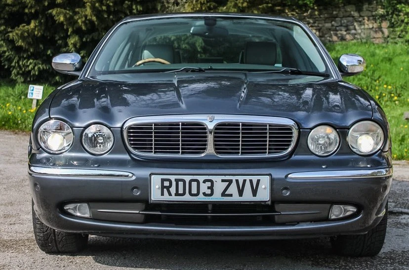 2003 Jaguar X308 XJR - Image 4 of 30