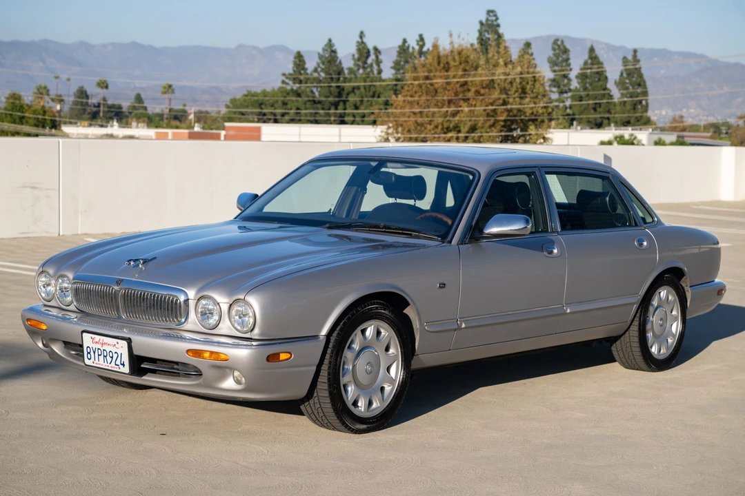 2003 Jaguar X308 XJ - Image 5 of 31