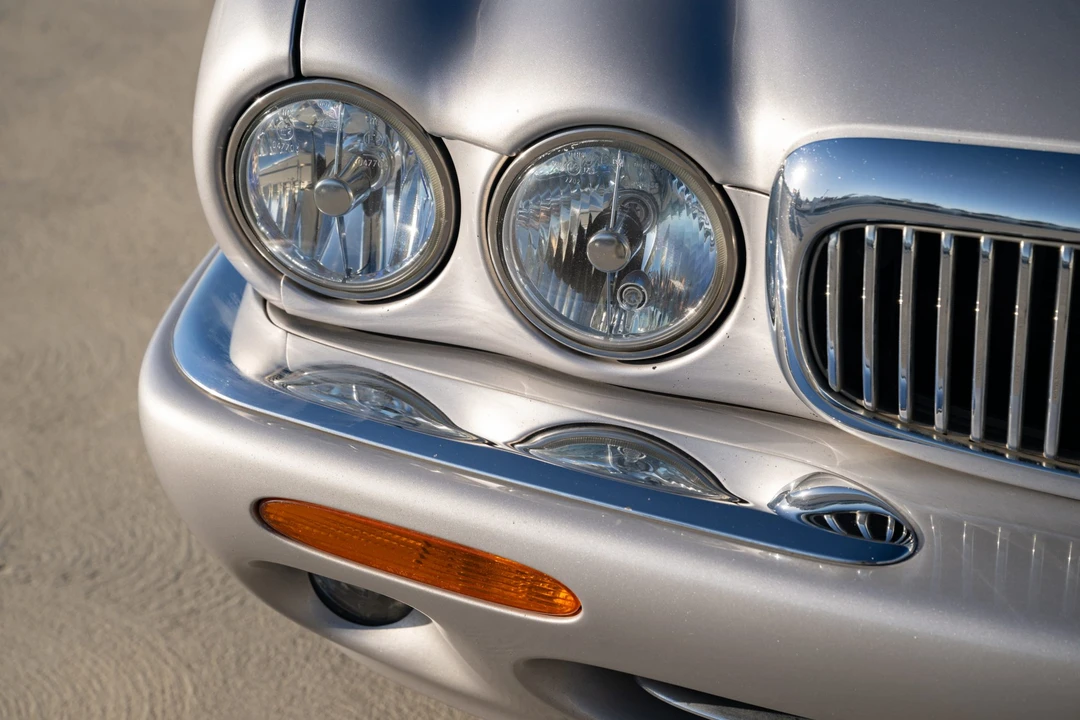 2003 Jaguar X308 XJ - Image 24 of 31