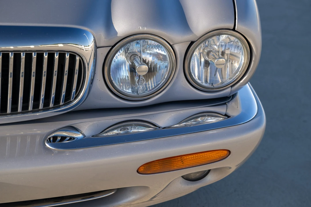 2003 Jaguar X308 XJ - Image 25 of 31