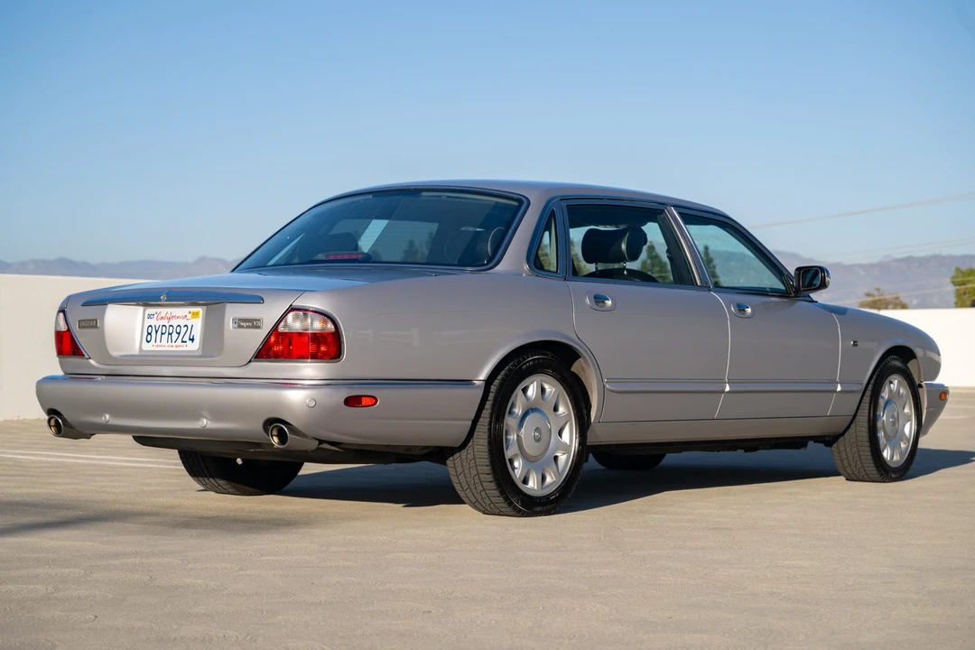 2003 Jaguar X308 XJ - Image 14 of 31