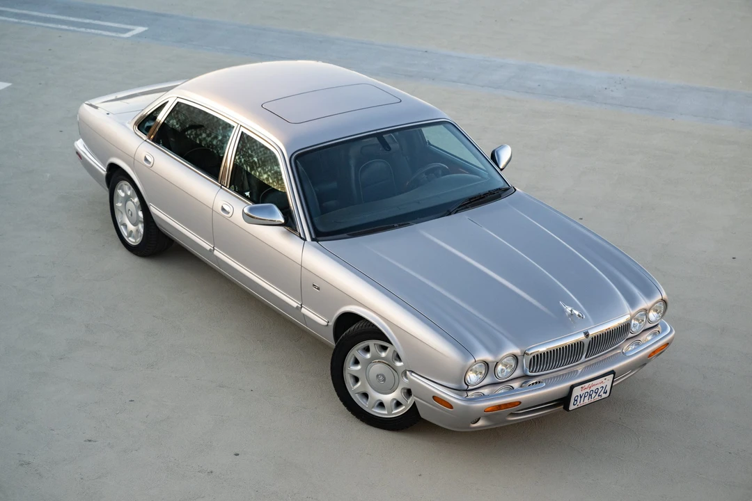 2003 Jaguar X308 XJ - Image 19 of 31