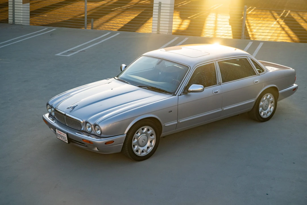 2003 Jaguar X308 XJ - Image 3 of 31