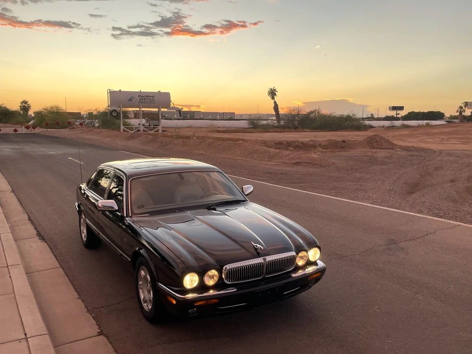 2003 Jaguar X308 XJ - Image 17 of 31