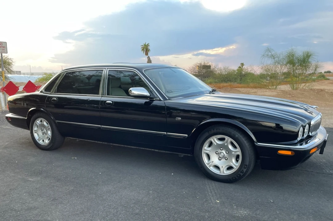 2003 Jaguar X308 XJ - Image 10 of 31