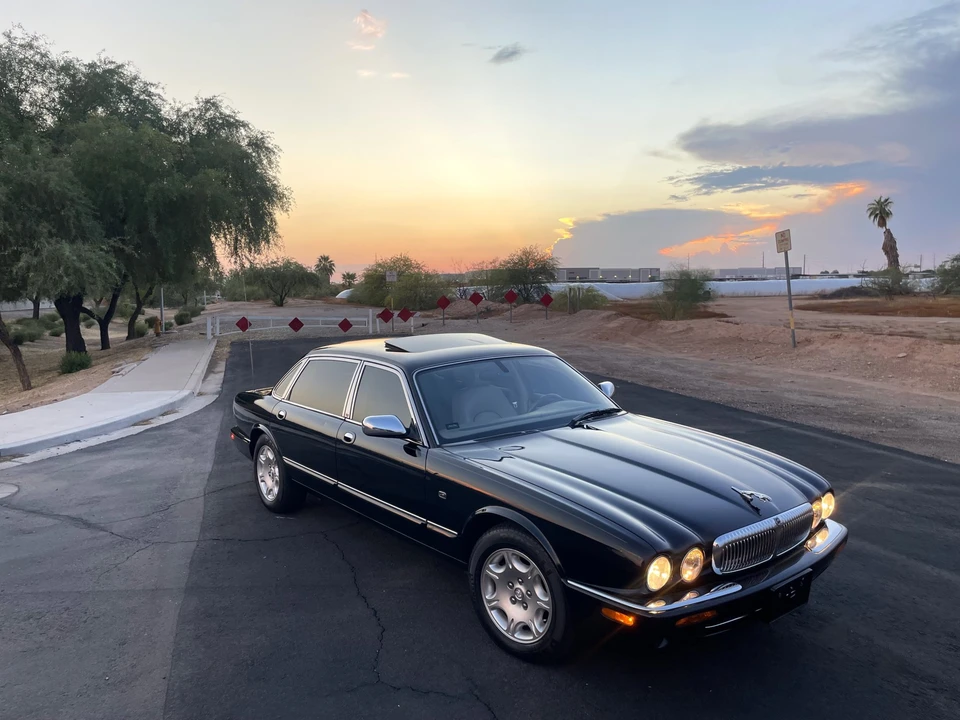 2003 Jaguar X308 XJ - Image 14 of 31